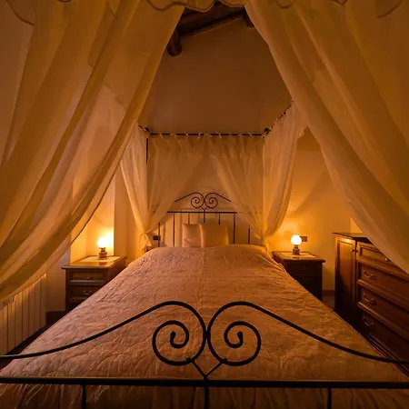 Holiday home Casa In Borgo Medievale In Toscana Monterone